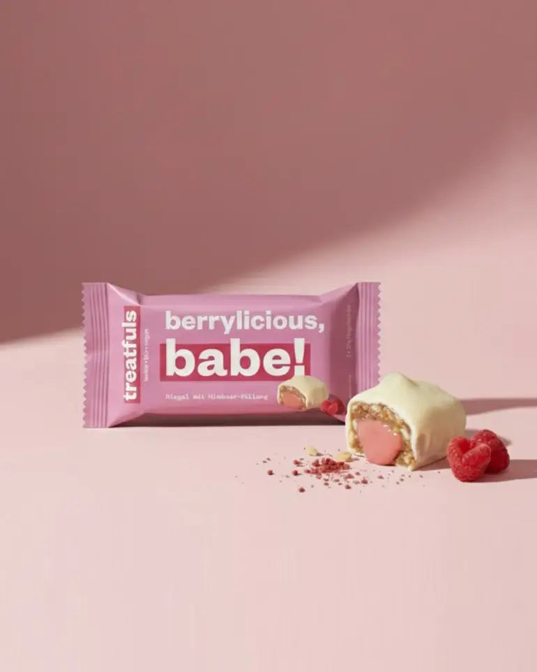 Treatfuls :Weiße Schoko Himbeere Riegel mit Füllung bio + vegan