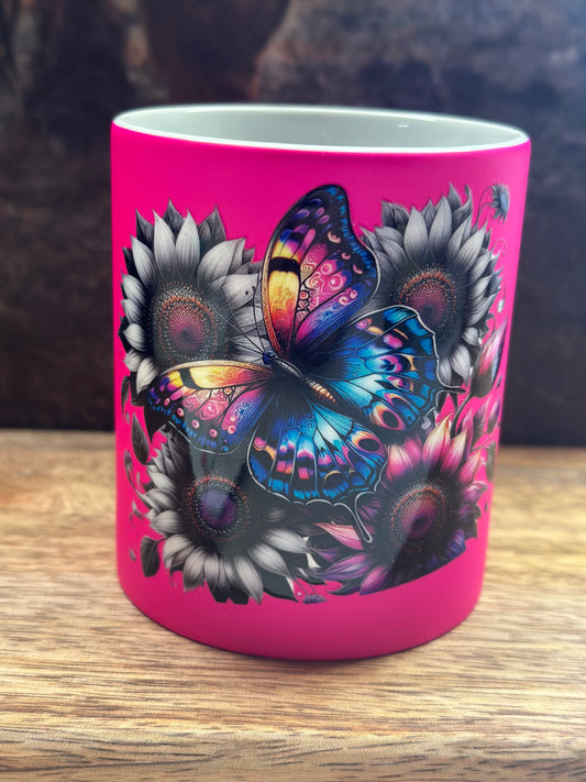 Tasse „Neon Pink Butterfly“