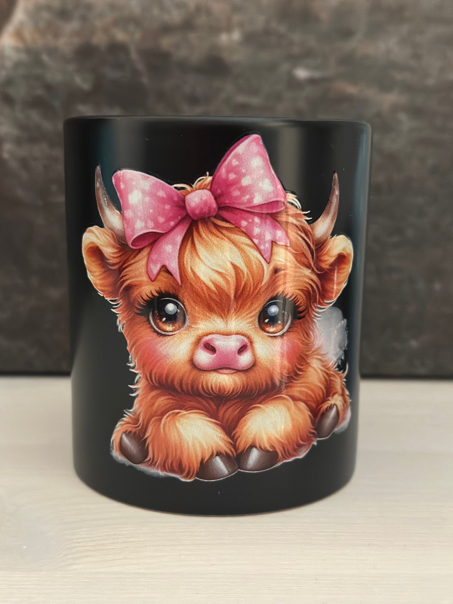 Tasse „Kuh mit pinker Schleife „ schwarz