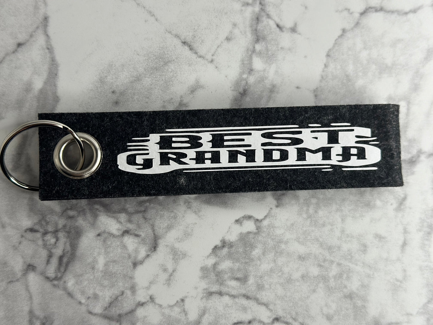FILZSCHLÜSSELANHÄNGER „BEST GRANDMA“