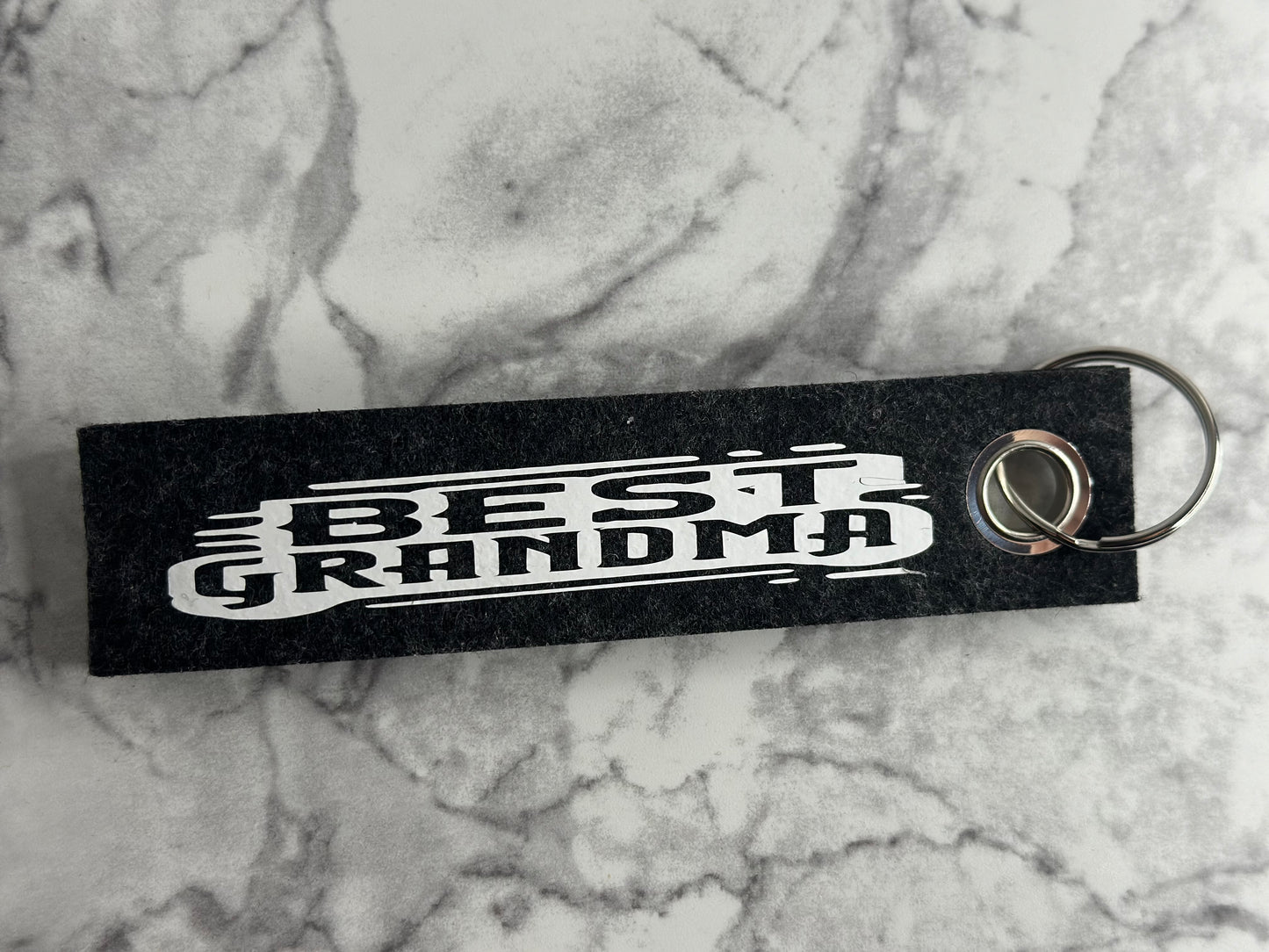 FILZSCHLÜSSELANHÄNGER „BEST GRANDMA“