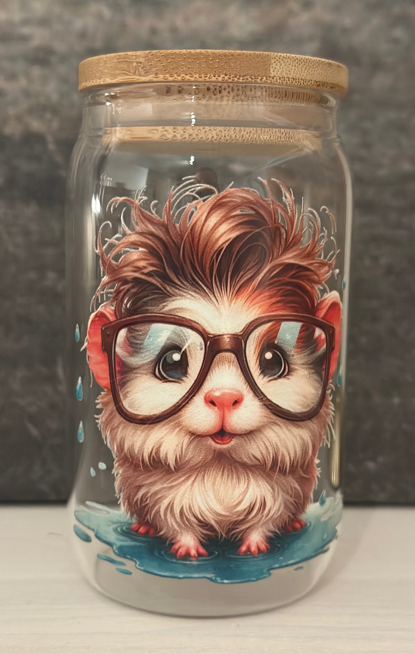 Trinkglas mit Bambusdeckel „Meerschweinchen Junge“