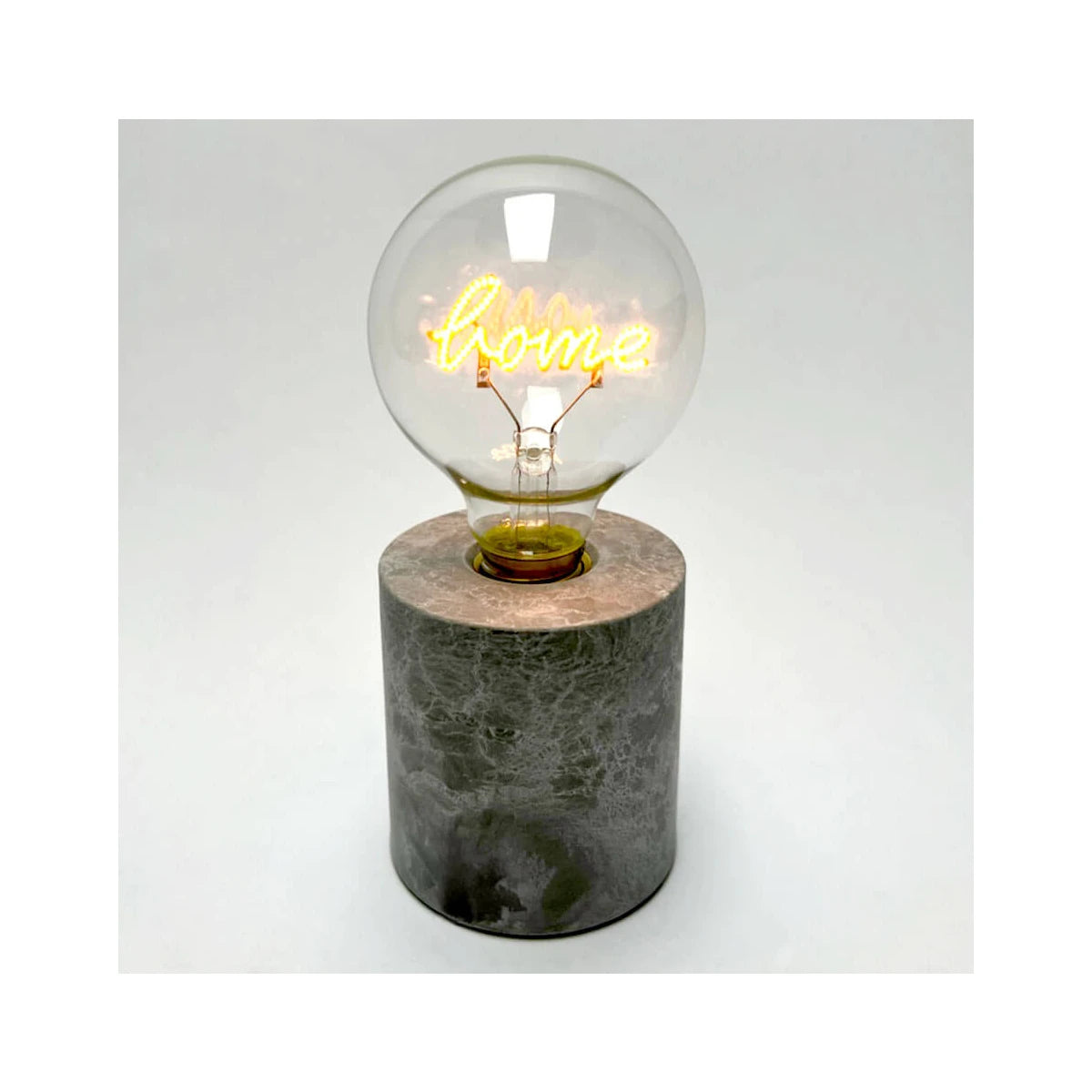 Betonoptiksockel-"HOME"